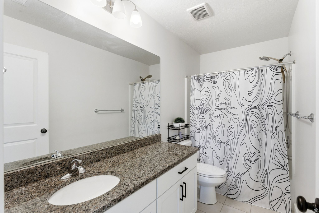 2126 W LYDIA LN Syracuse, UT 84075