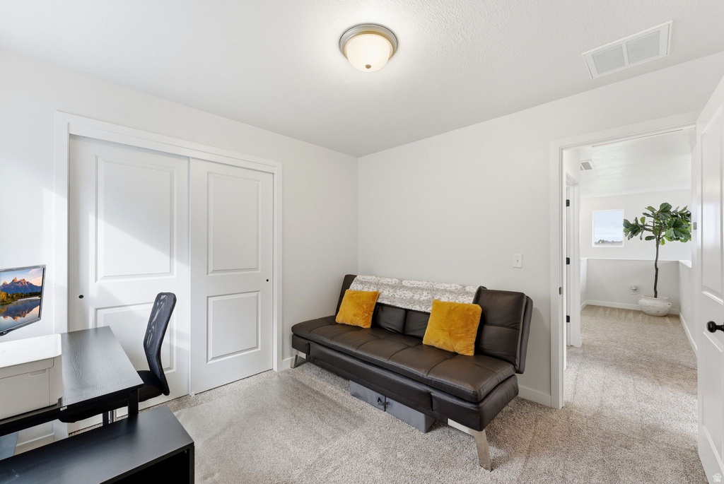 2126 W LYDIA LN Syracuse, UT 84075