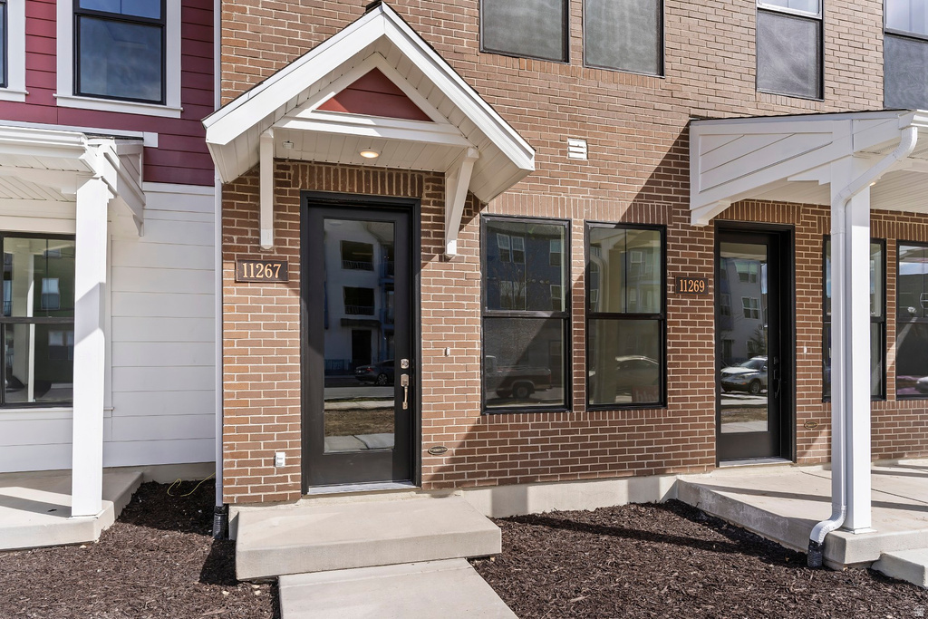 11267 S LAKE RUN RD #130 South Jordan, UT 84009