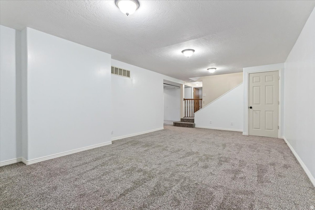 3544 W MEADOWBROOK DR West Valley City, UT 84119