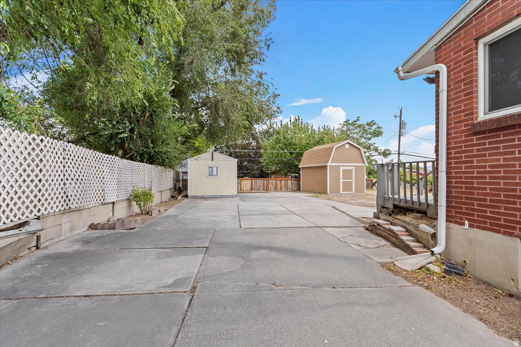 3544 W MEADOWBROOK DR West Valley City, UT 84119