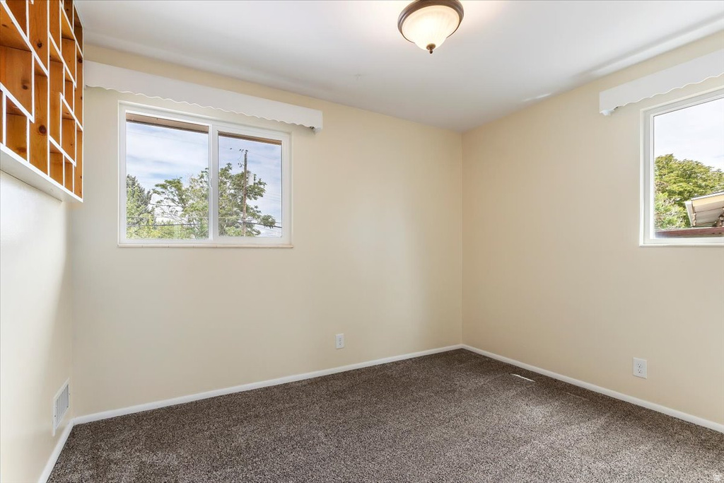 3544 W MEADOWBROOK DR West Valley City, UT 84119