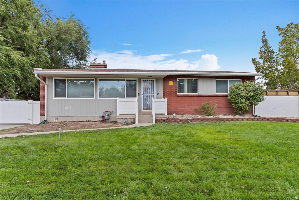 3544 W MEADOWBROOK DR West Valley City, UT 84119