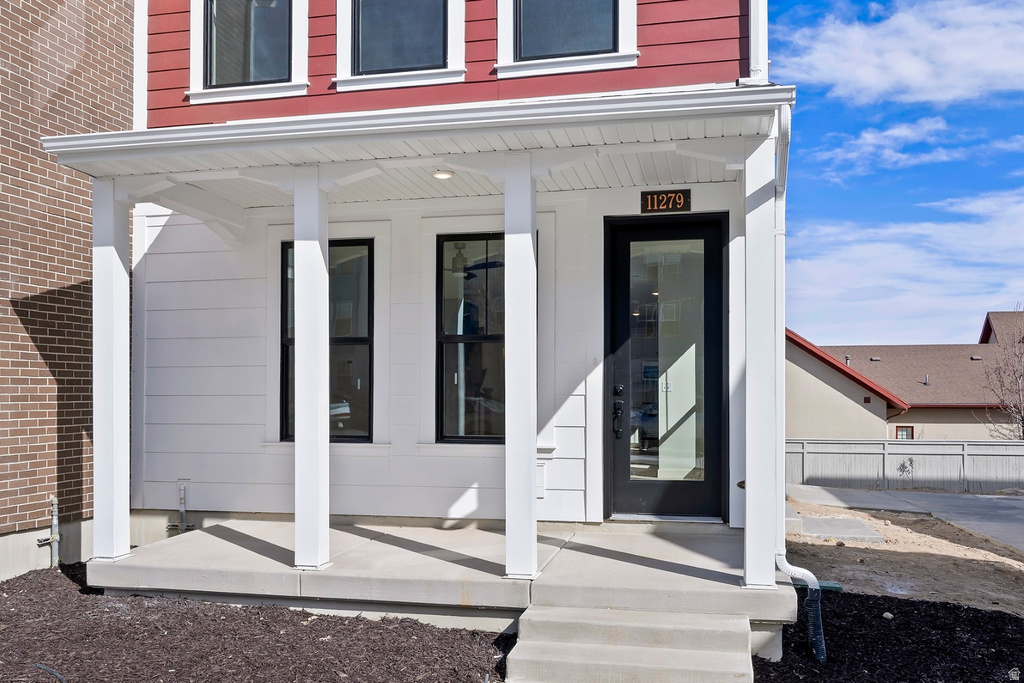 11279 S LAKE RUN RD #126 South Jordan, UT 84009