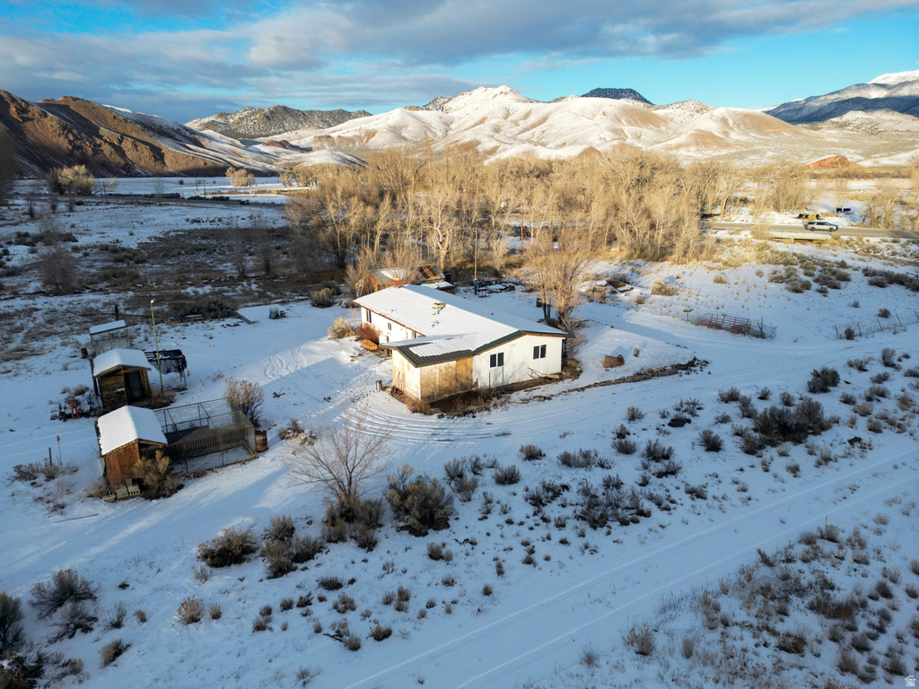 2431 N HWY 89 Marysvale, UT 84750