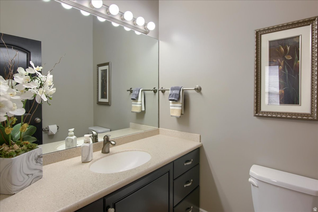 1653 E CRESCENT VIEW CIRCLE CIR Sandy, UT 84092