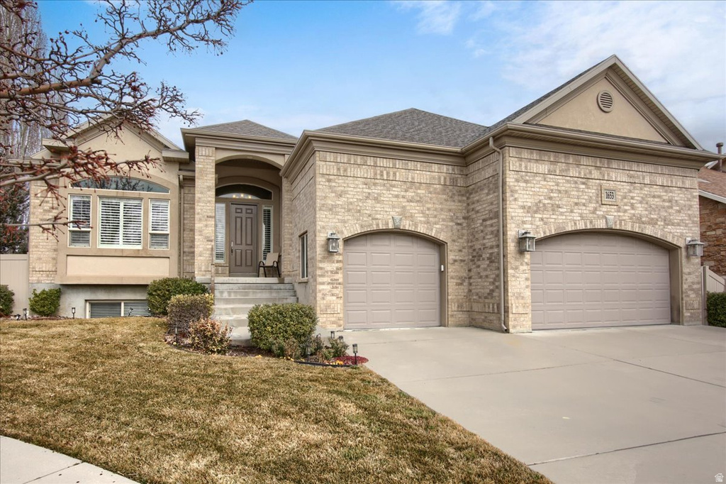 1653 E CRESCENT VIEW CIRCLE CIR Sandy, UT 84092