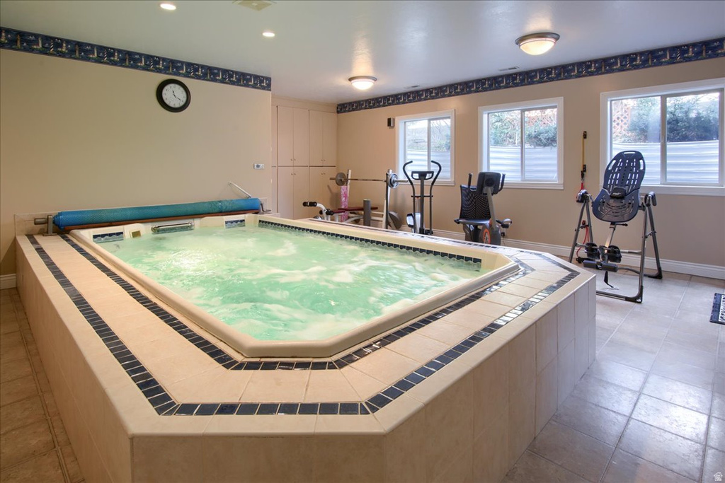 1653 E CRESCENT VIEW CIRCLE CIR Sandy, UT 84092