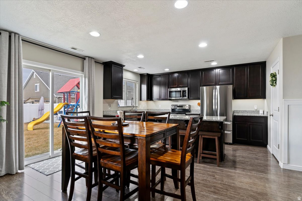 3570 S CREEK SIDE LN Syracuse, UT 84075