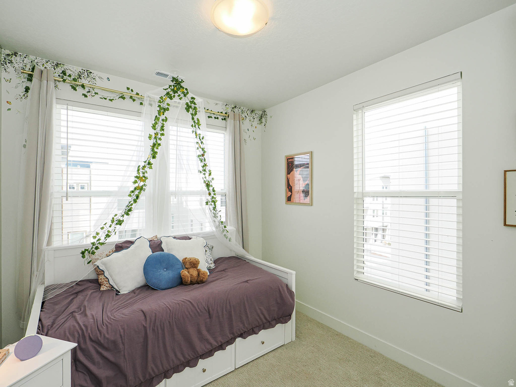 571 N 1400 W Farmington, UT 84025