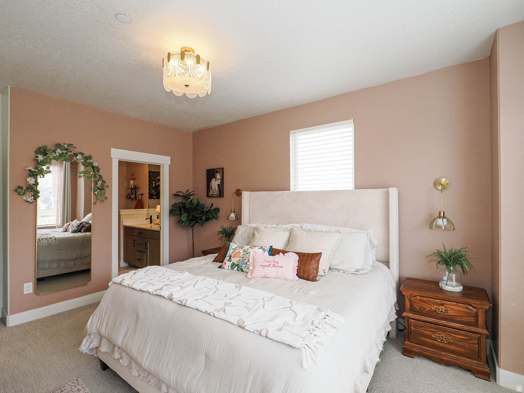 571 N 1400 W Farmington, UT 84025