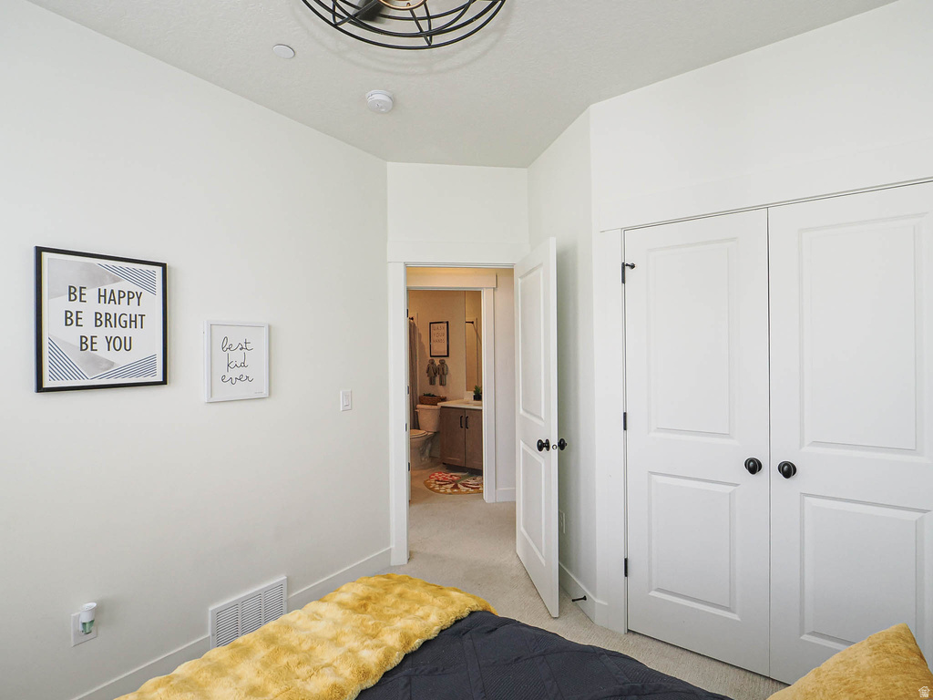 571 N 1400 W Farmington, UT 84025