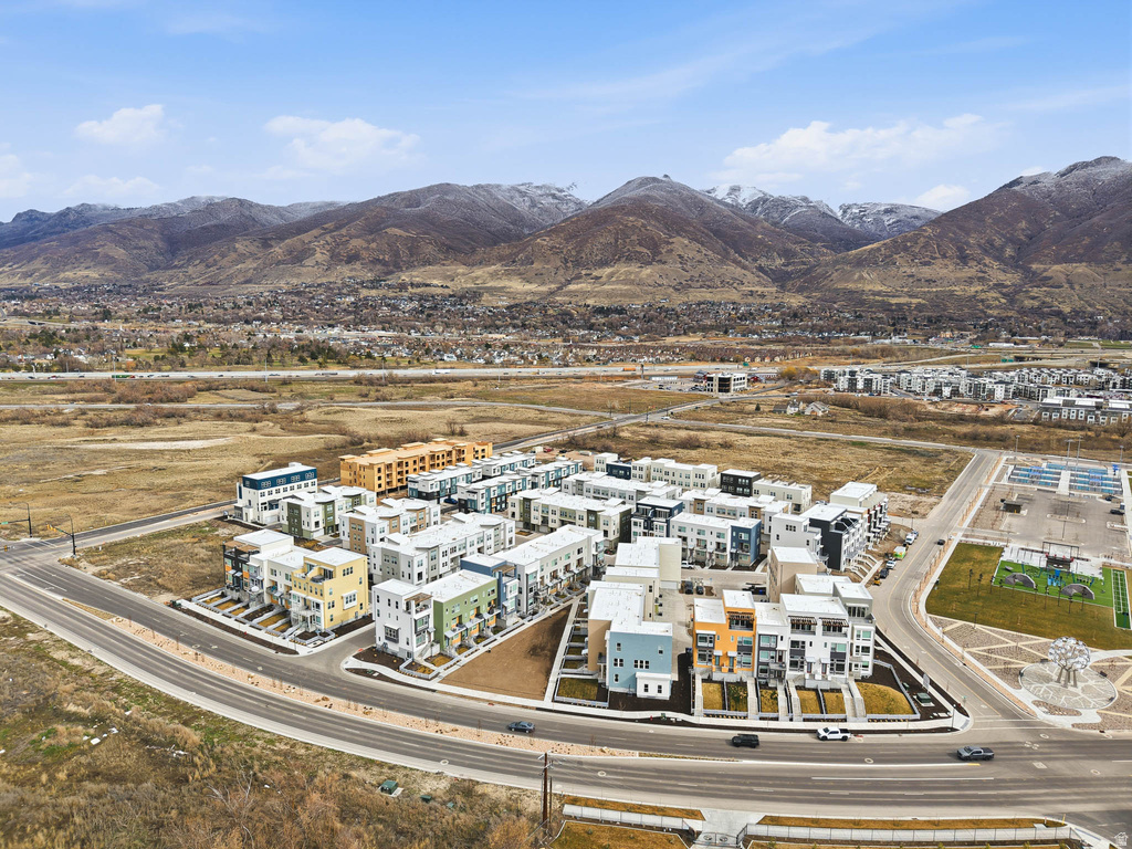 571 N 1400 W Farmington, UT 84025