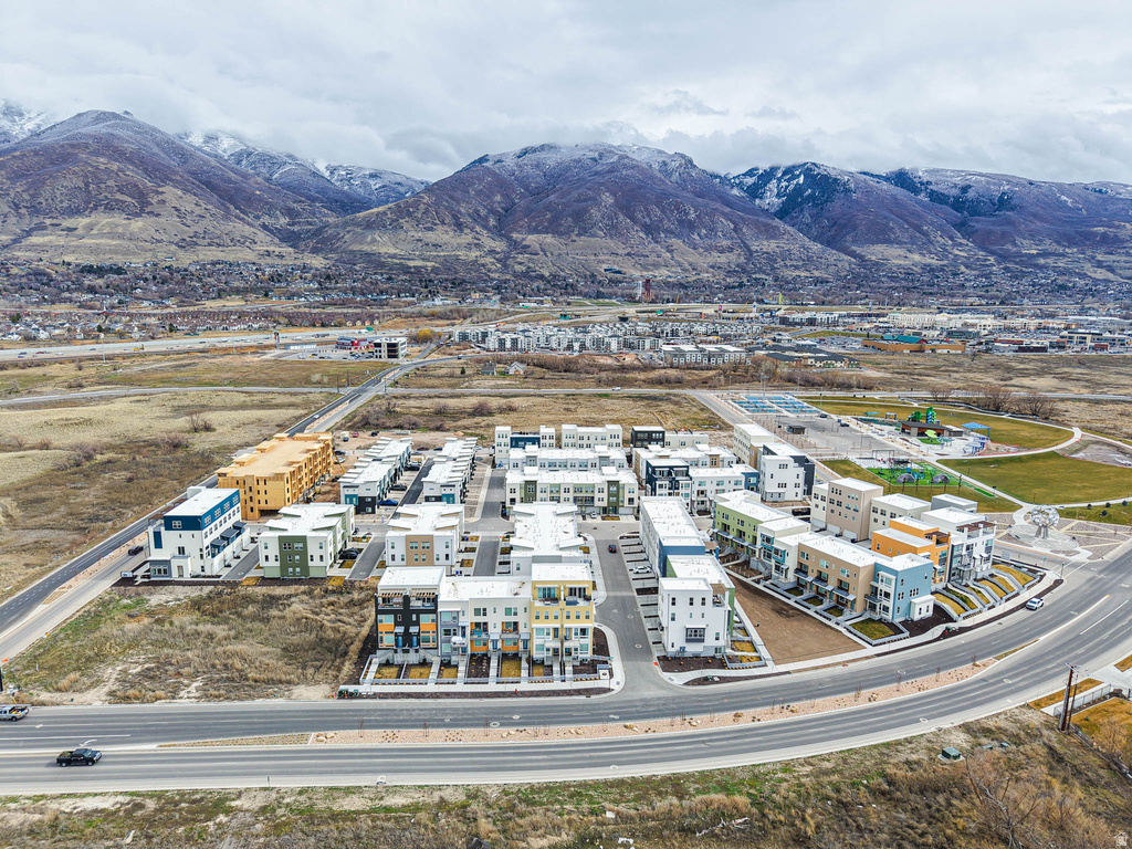 571 N 1400 W Farmington, UT 84025