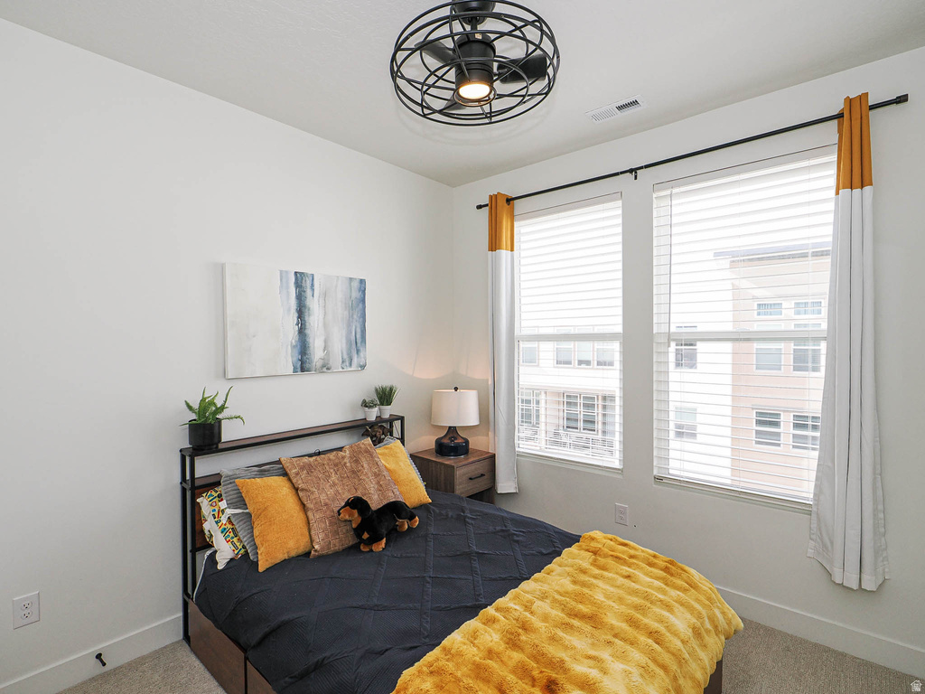 571 N 1400 W Farmington, UT 84025