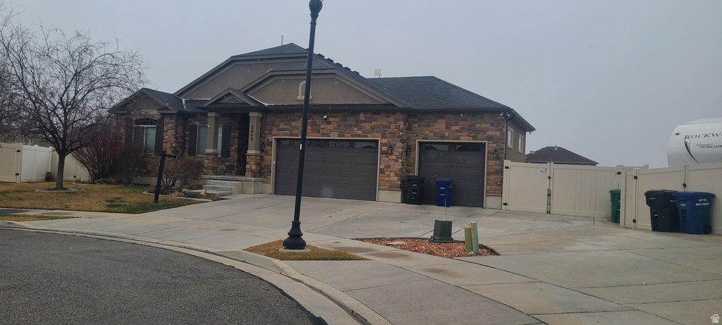 8949 S SOLIAI CIR West Jordan, UT 84081