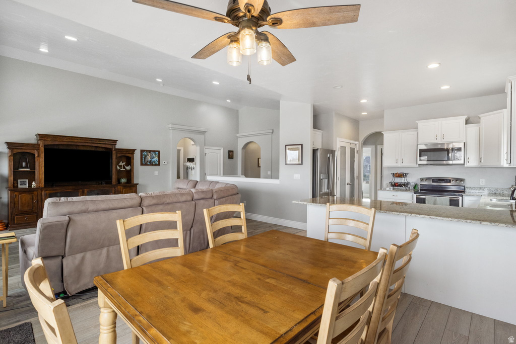 8949 S SOLIAI CIR West Jordan, UT 84081