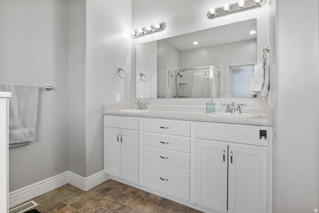 8949 S SOLIAI CIR West Jordan, UT 84081