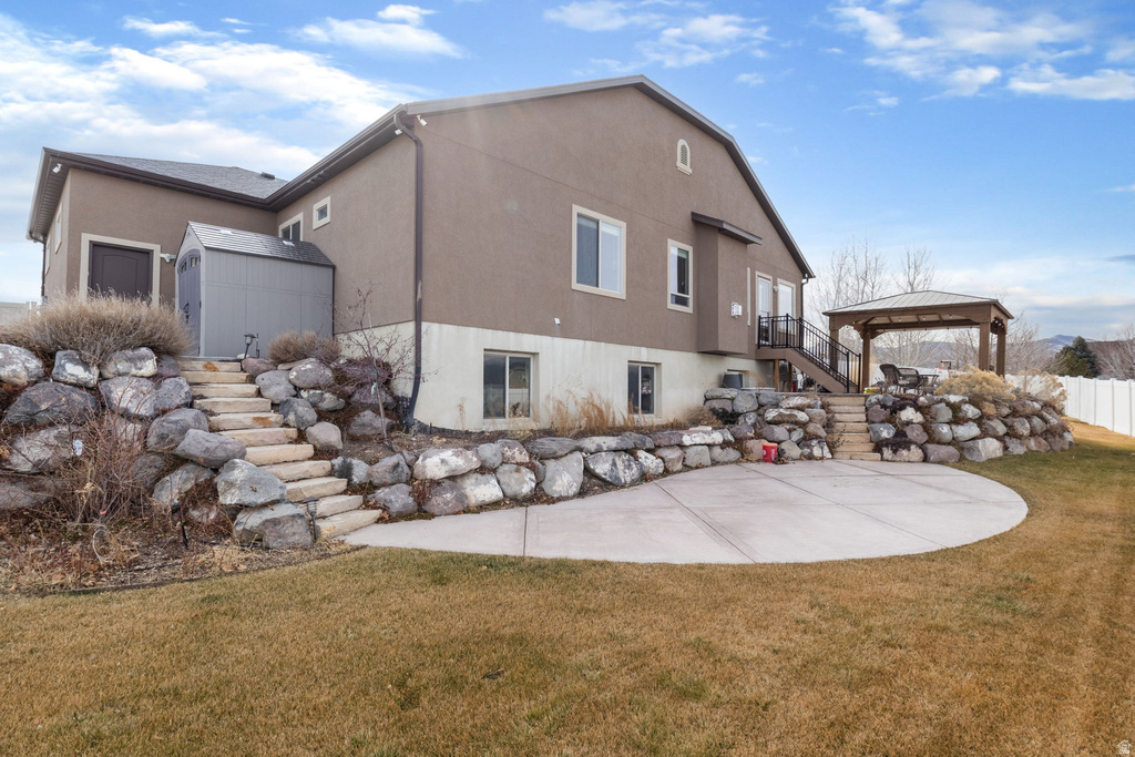 8949 S SOLIAI CIR West Jordan, UT 84081