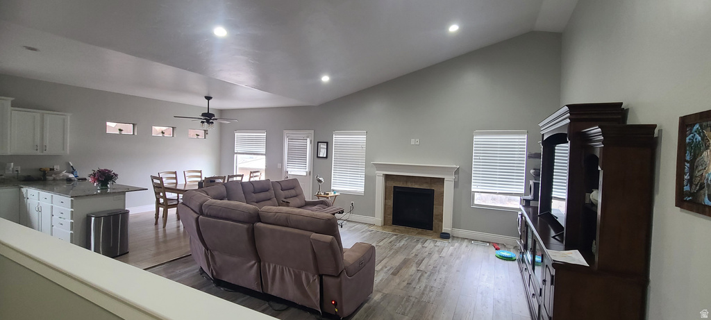 8949 S SOLIAI CIR West Jordan, UT 84081