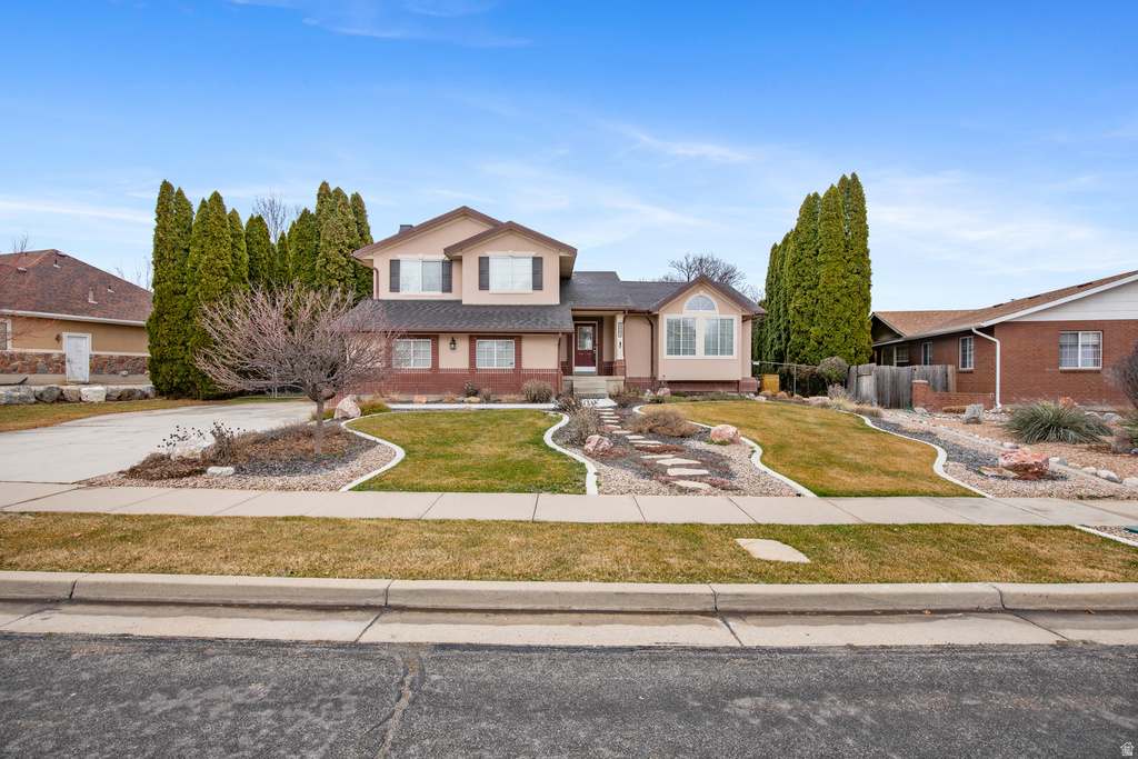 1087 W BARNES DR Kaysville, UT 84037