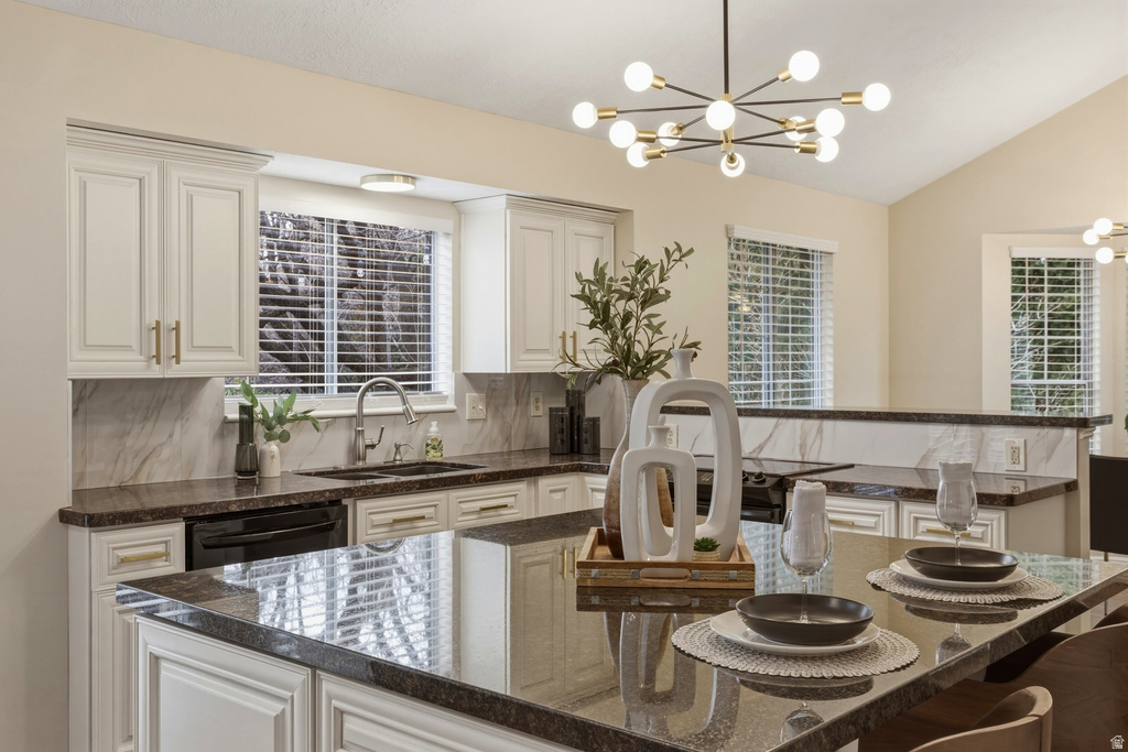 1087 W BARNES DR Kaysville, UT 84037