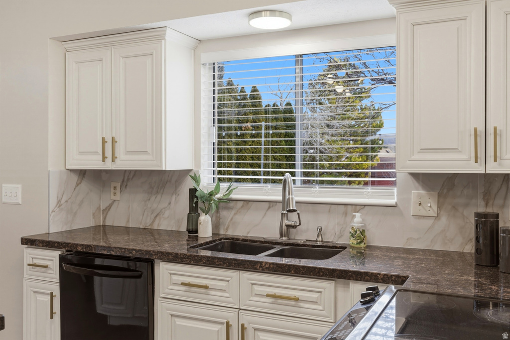 1087 W BARNES DR Kaysville, UT 84037