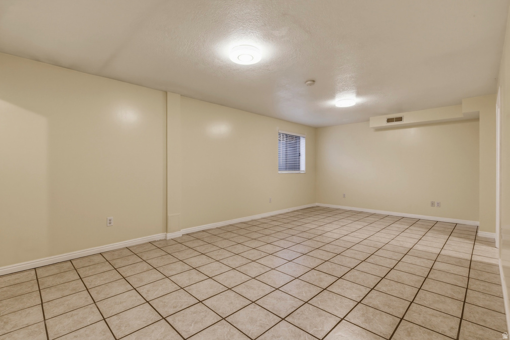 1087 W BARNES DR Kaysville, UT 84037