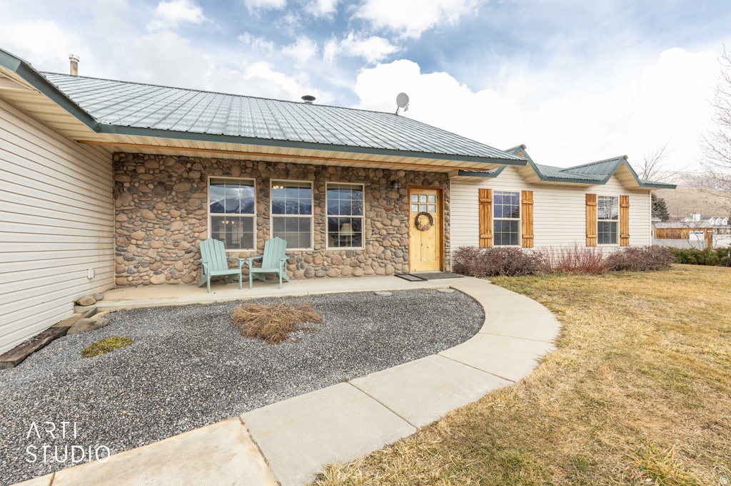 3138 E 5300 N Liberty, UT 84310