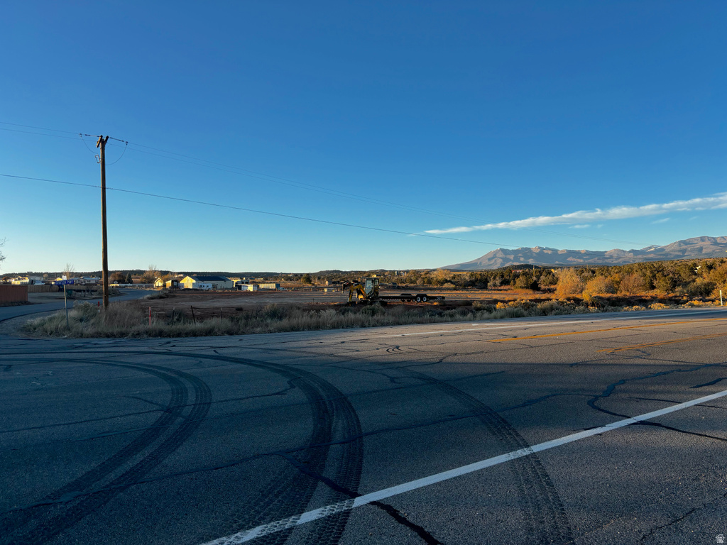 859 E PINION RIDGE RD Blanding, UT 84511