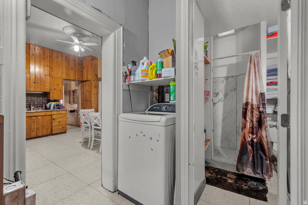 579 N GENEVA RD Provo, UT 84601