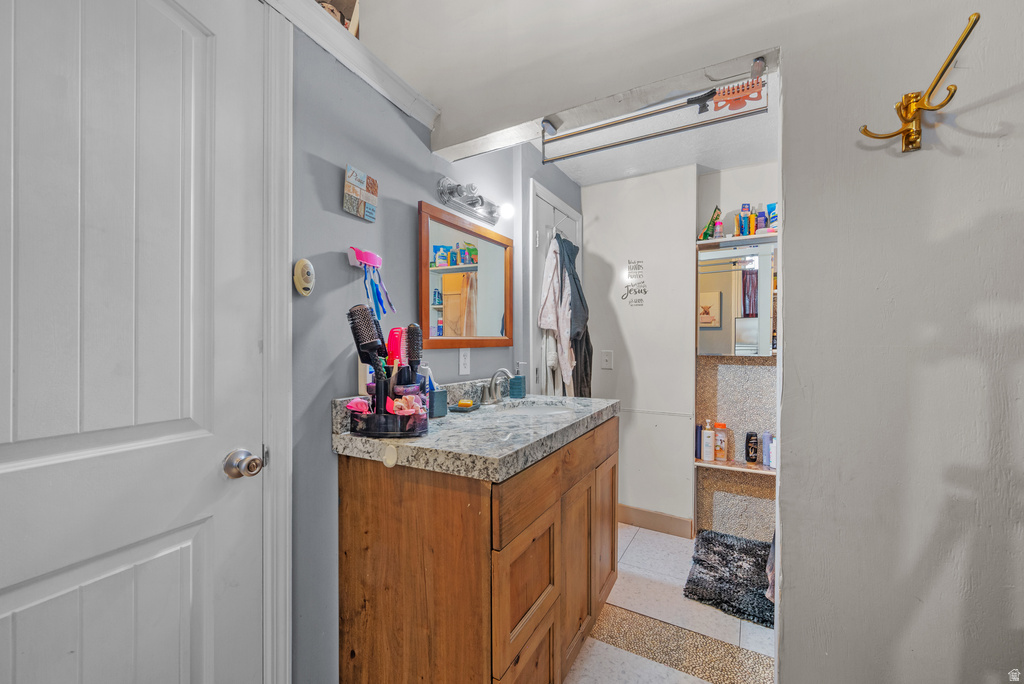 579 N GENEVA RD Provo, UT 84601