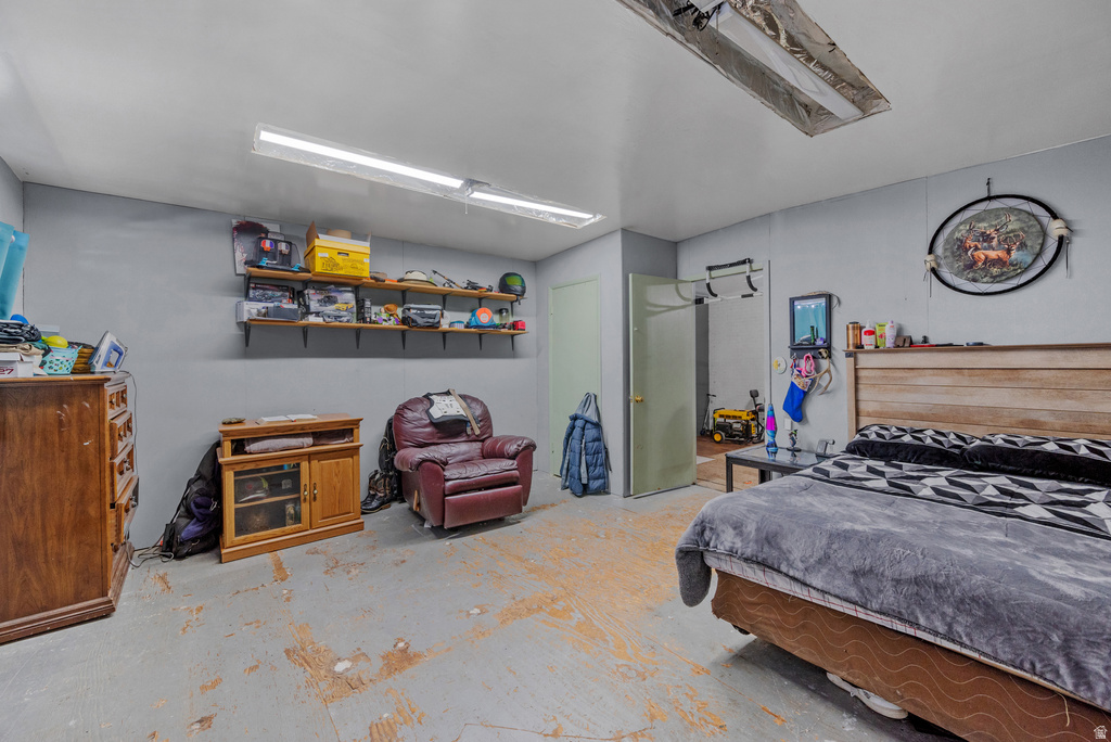 579 N GENEVA RD Provo, UT 84601