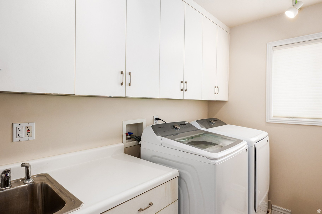 13933 S WHITE TAIL CV Bluffdale, UT 84065