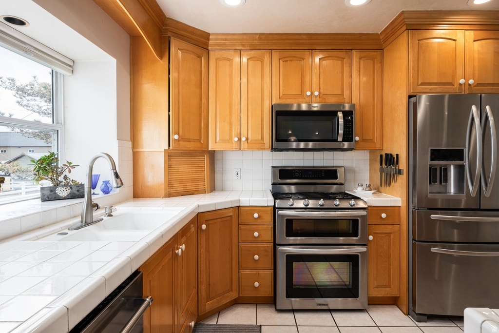 13933 S WHITE TAIL CV Bluffdale, UT 84065