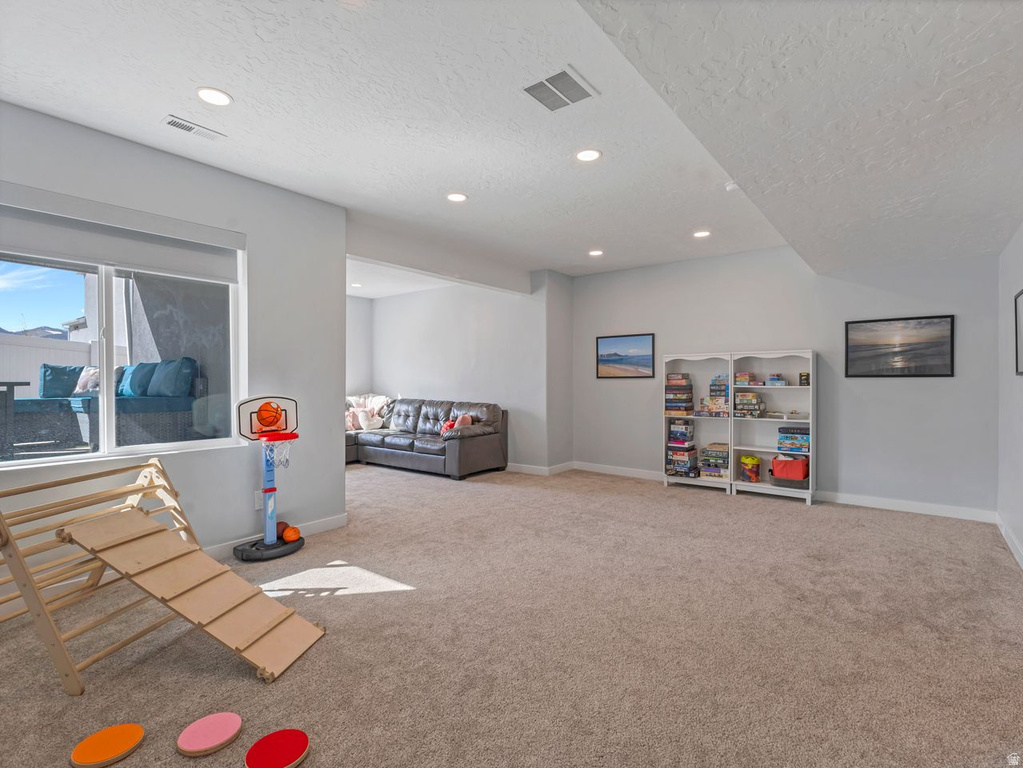 6336 S ECHOMOUNT RD West Valley City, UT 84081