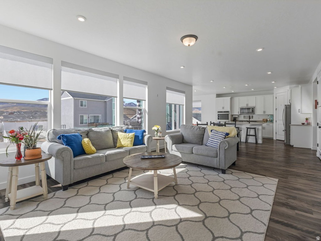 6336 S ECHOMOUNT RD West Valley City, UT 84081