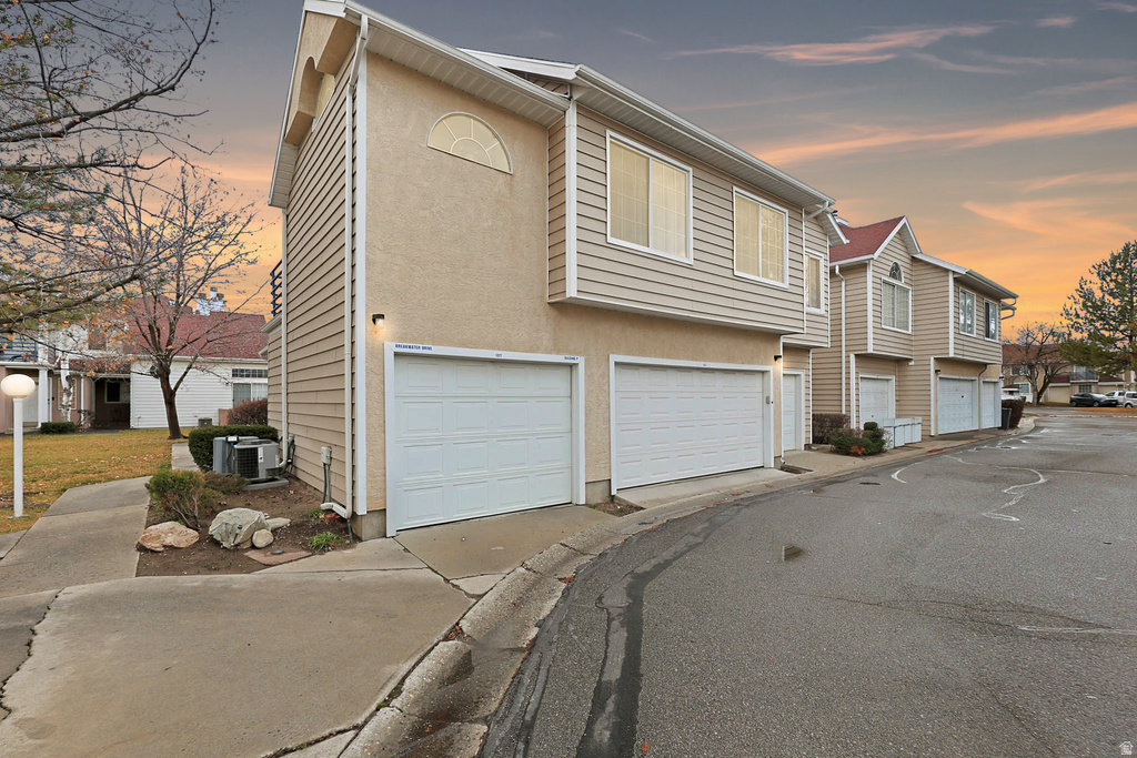 1377 W BREAK WATER DR Taylorsville, UT 84123