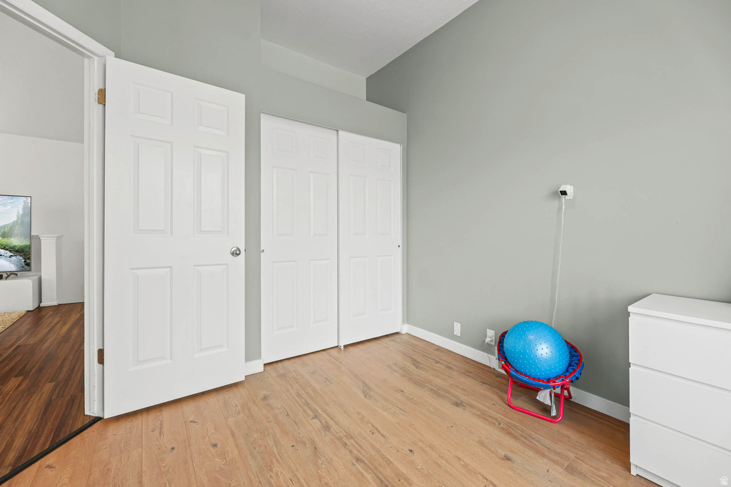 1377 W BREAK WATER DR Taylorsville, UT 84123