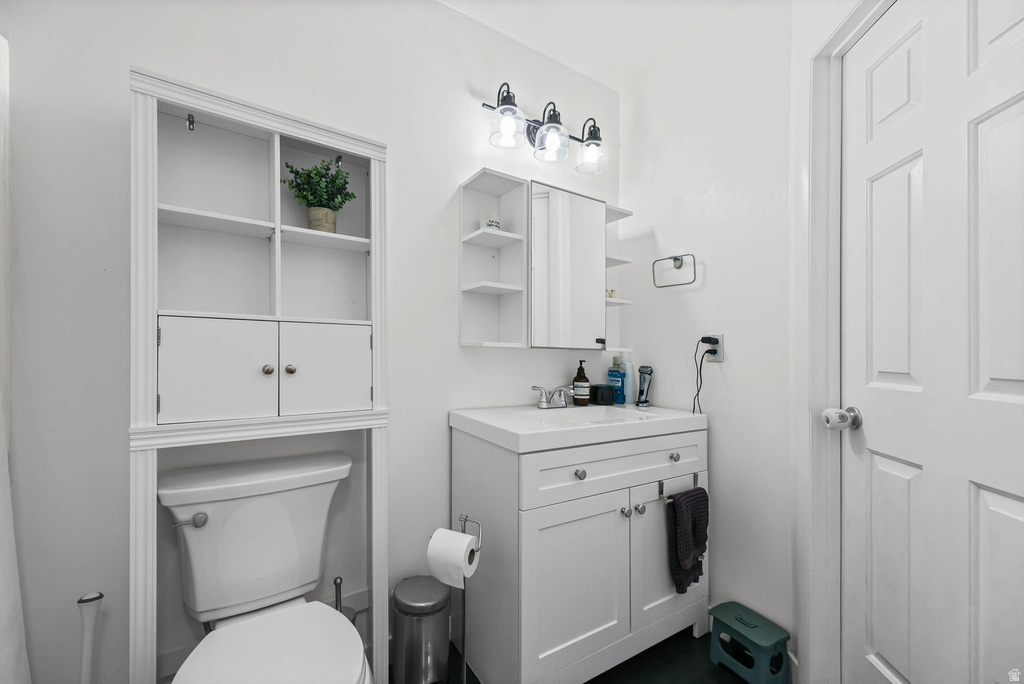 1377 W BREAK WATER DR Taylorsville, UT 84123