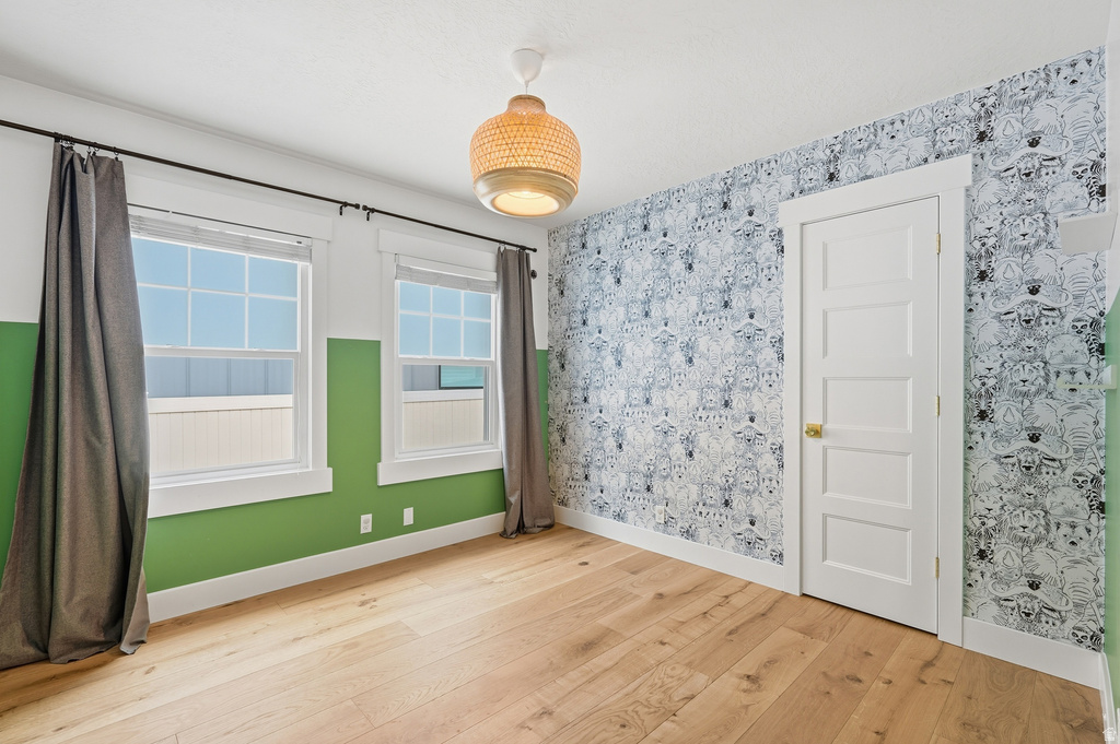 711 E 9TH AVE. Salt Lake City, UT 84103