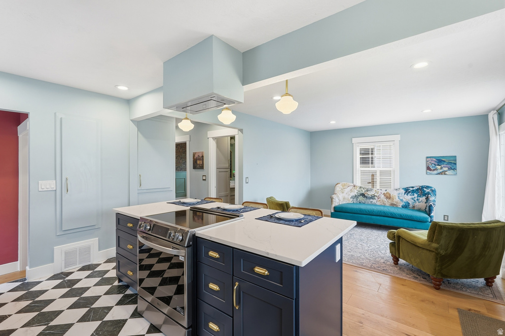 711 E 9TH AVE. Salt Lake City, UT 84103