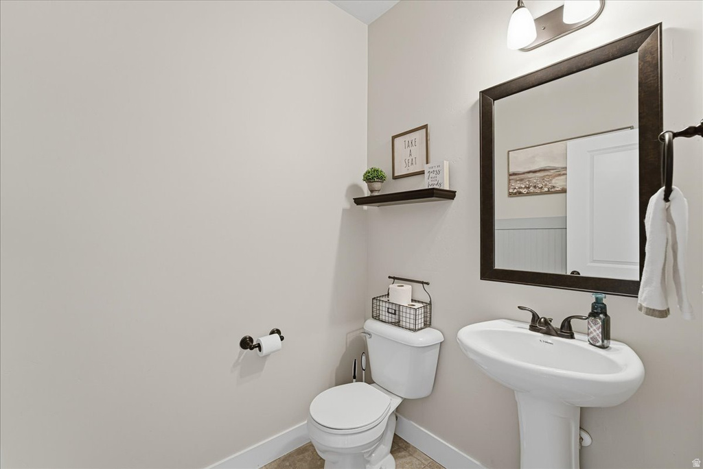 4182 N SLEEPING HOLLOW DR Eagle Mountain, UT 84005