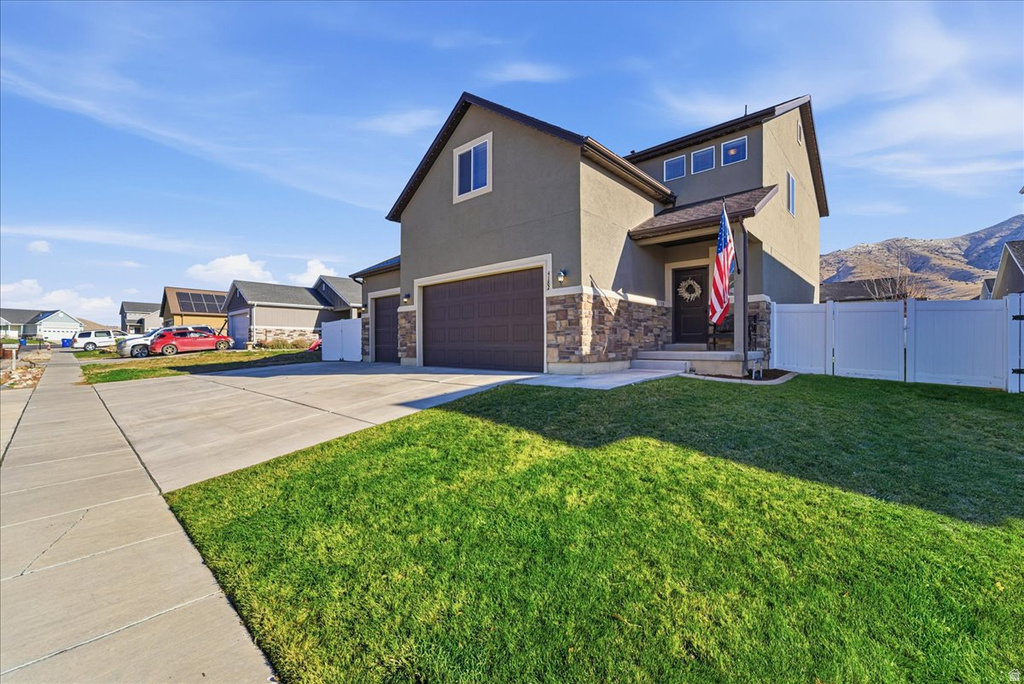 4182 N SLEEPING HOLLOW DR Eagle Mountain, UT 84005