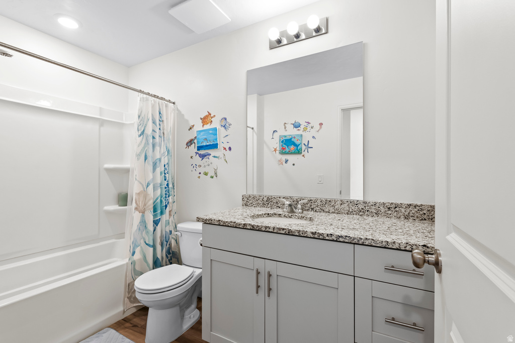 227 N RIVERSIDE DR Saratoga Springs, UT 84045