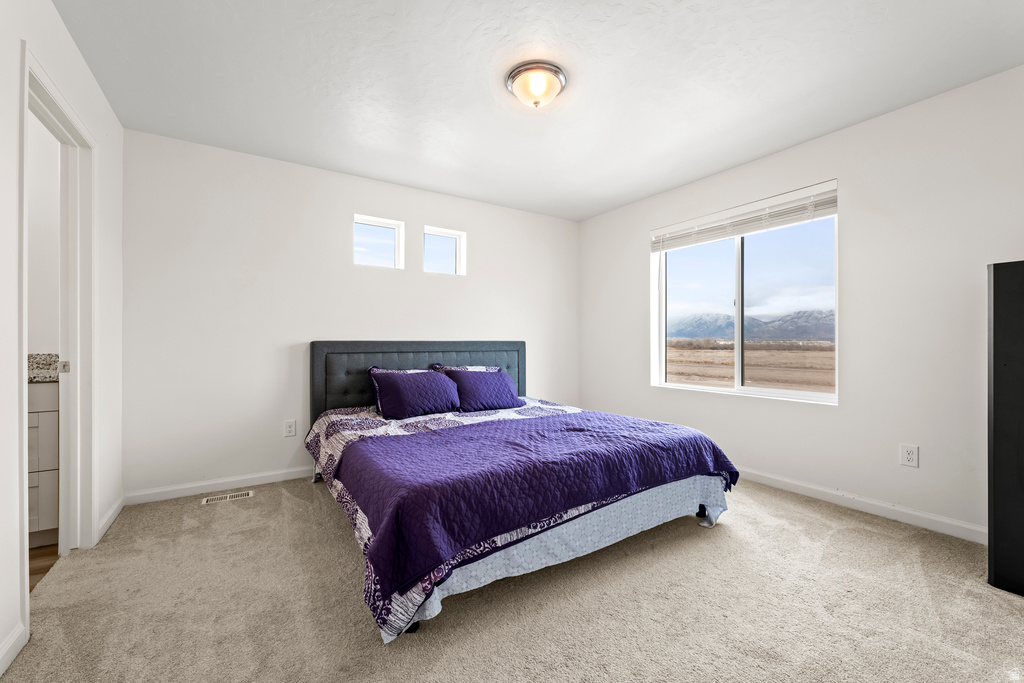 227 N RIVERSIDE DR Saratoga Springs, UT 84045