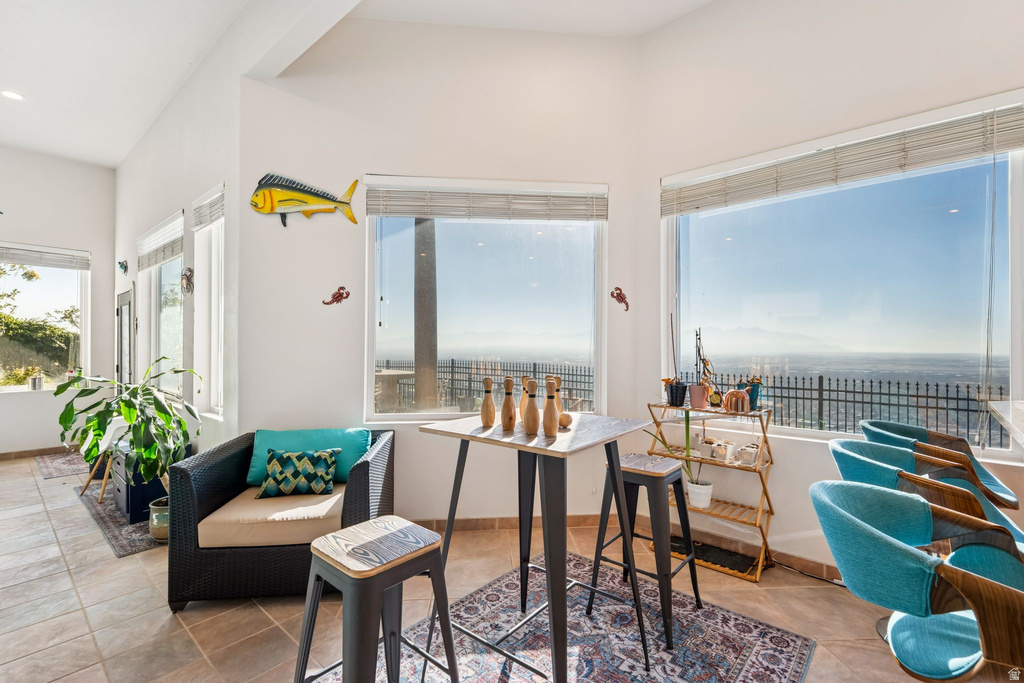 941 N SANDHURST DR Salt Lake City, UT 84103