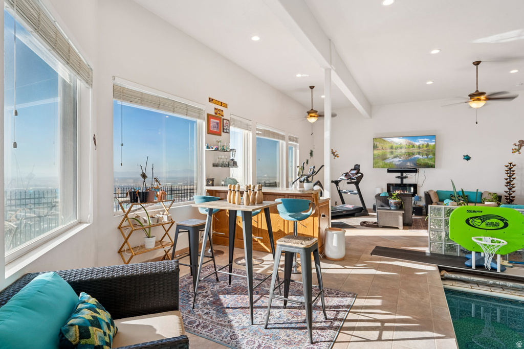 941 N SANDHURST DR Salt Lake City, UT 84103