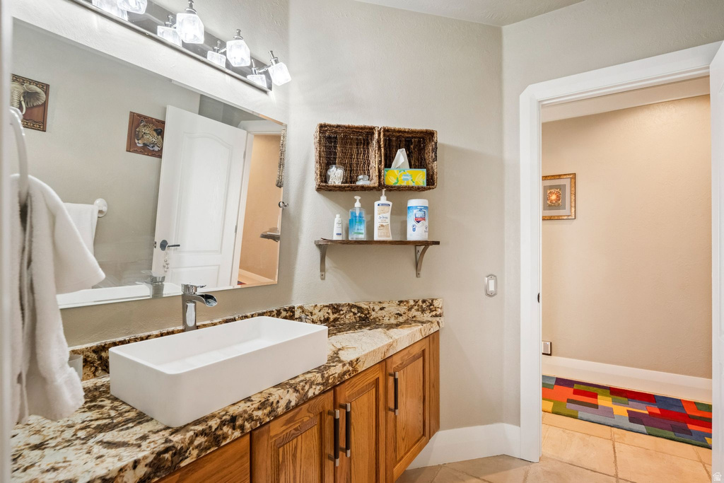 941 N SANDHURST DR Salt Lake City, UT 84103