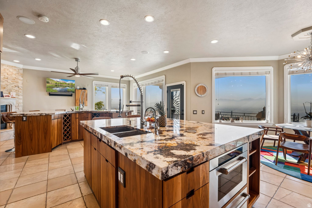 941 N SANDHURST DR Salt Lake City, UT 84103